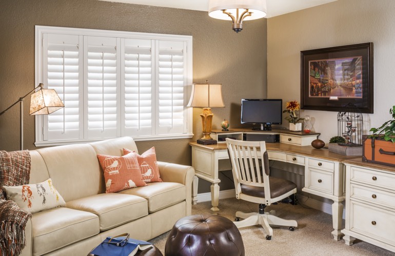 Home Office Plantation Shutters In Detroit